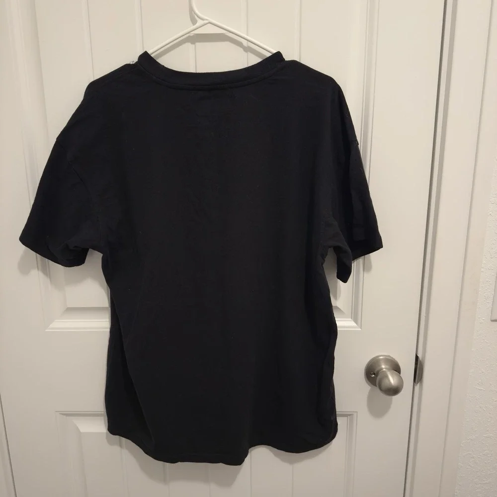 Reason Women's Black‎ Fuzzy Red Heart Tshirt Size Large - Picture 2 of 7